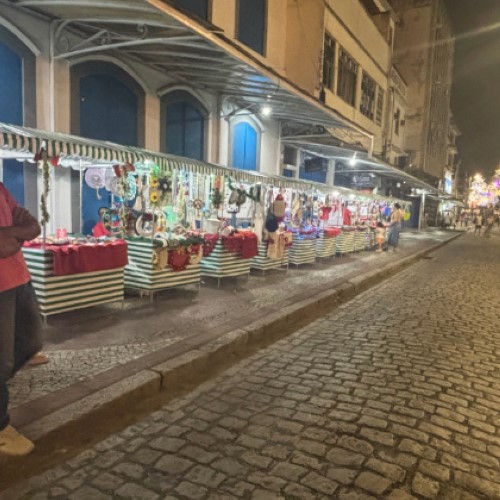 Mercado de Natal impulsiona renda e valoriza o artesanato local em Angra